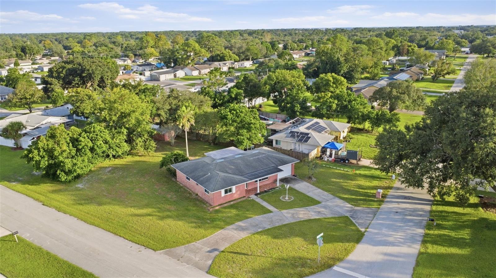 1115 Eagles Nest Ave — photo