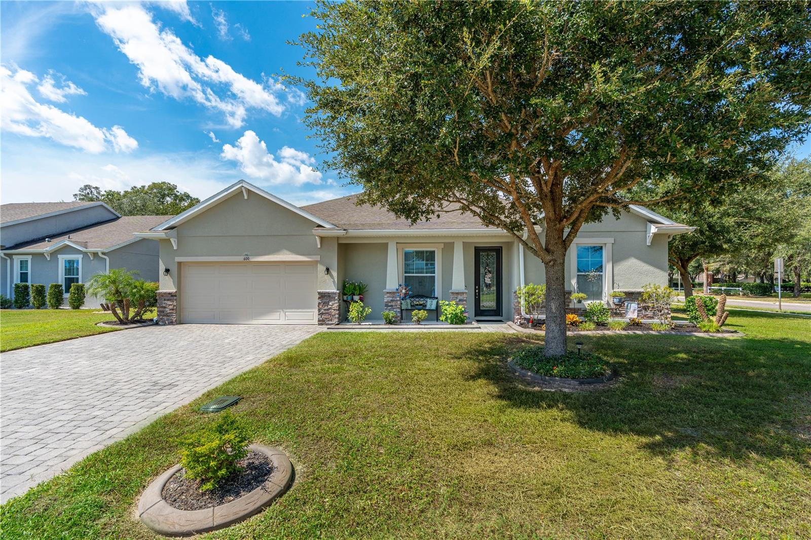 600 Sugar Ridge Dr — photo
