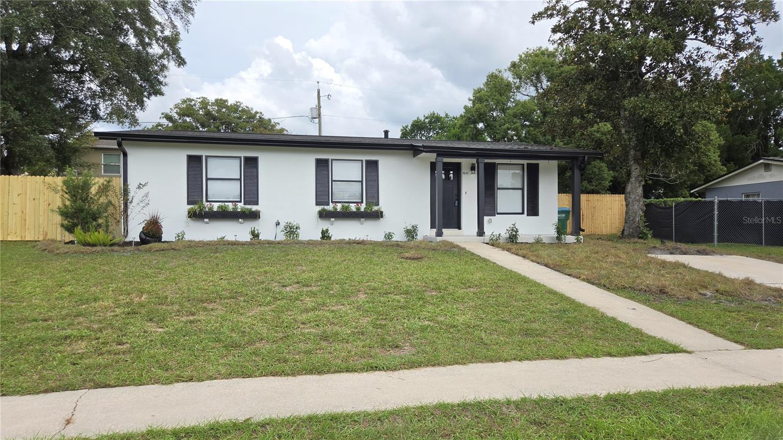 1031 Cobblestone Ave — photo