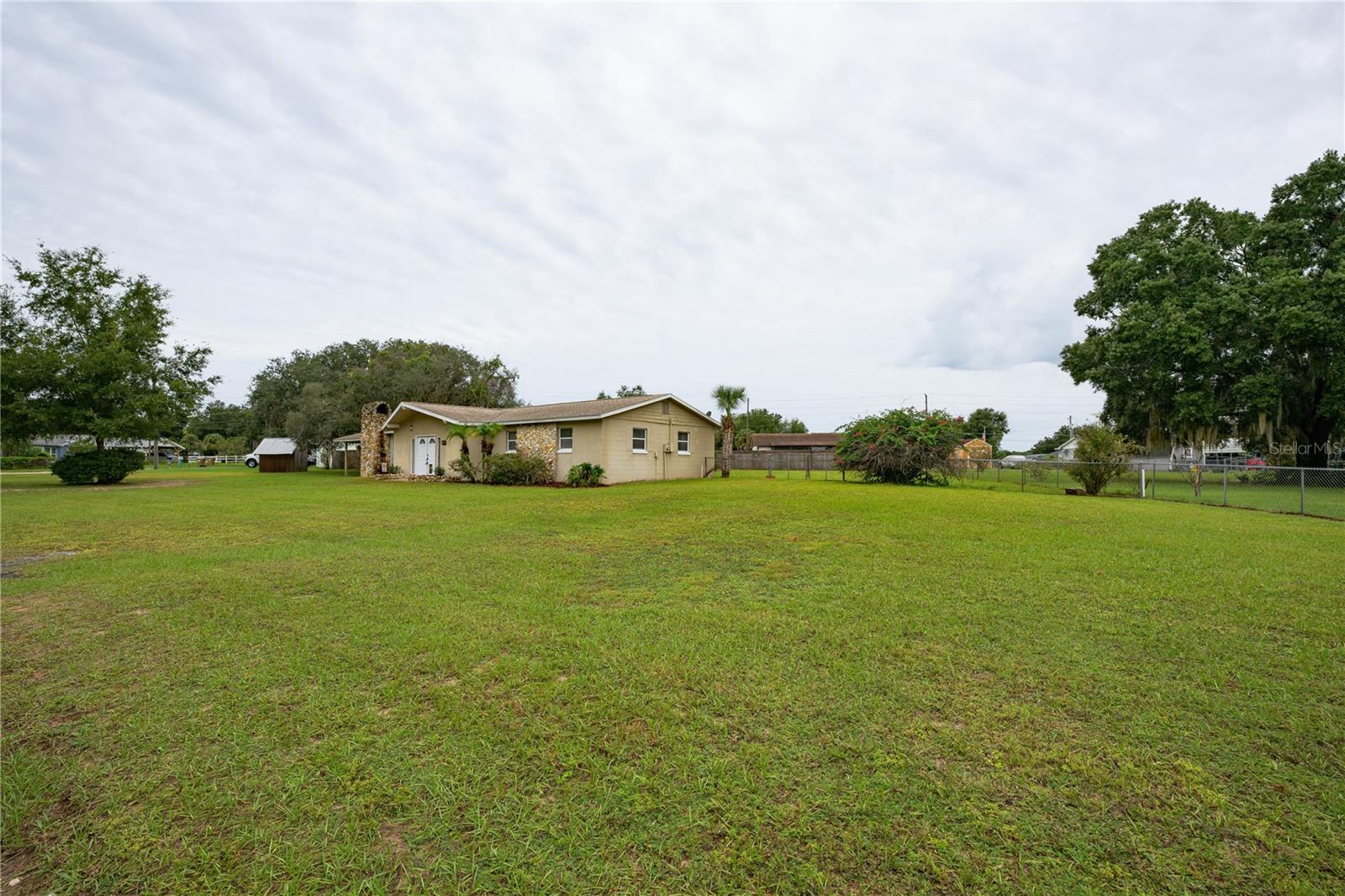 19839 Eldorado Drive, Eustis, FL 32736 — photo 2