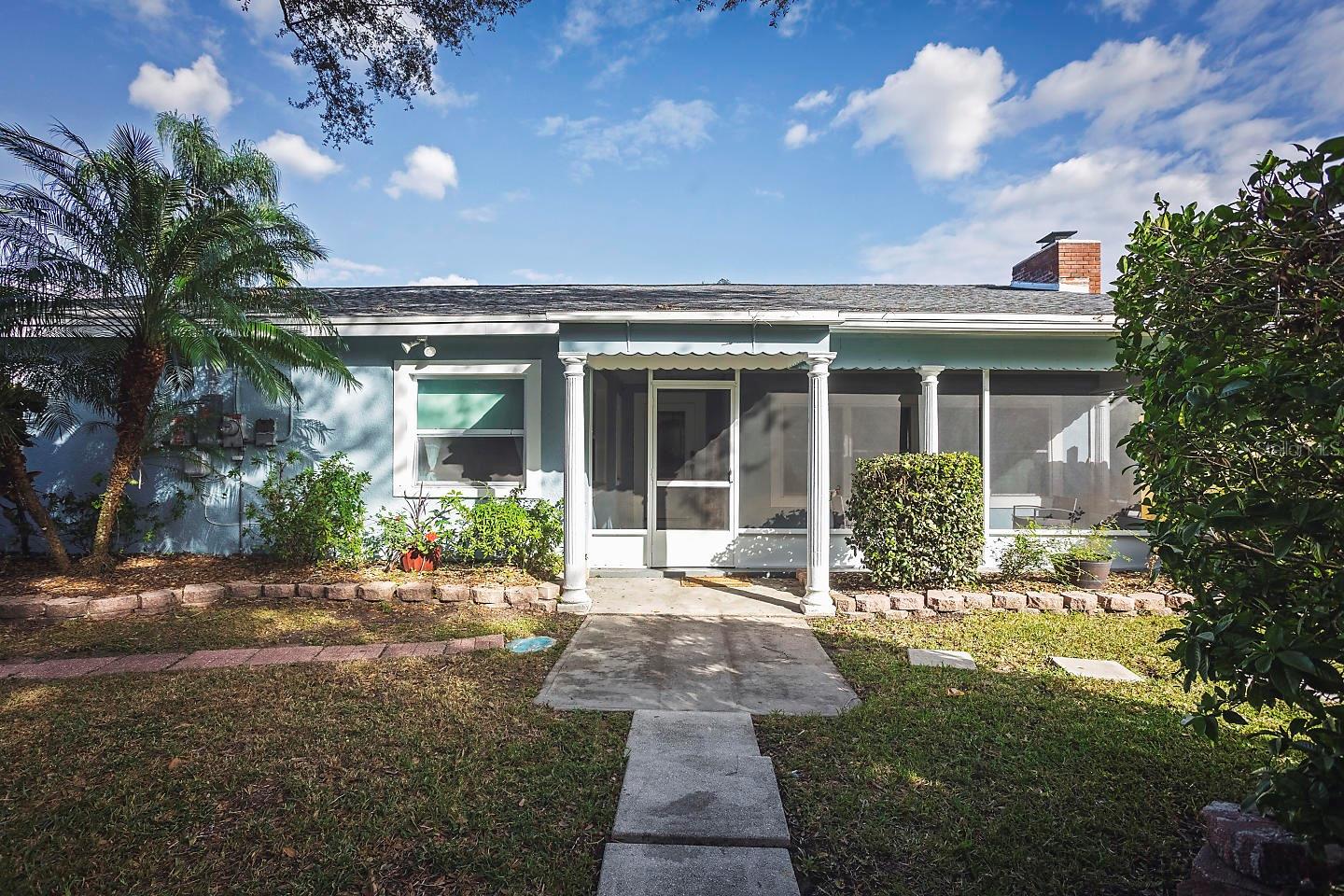 2614 Fairview Ave — photo