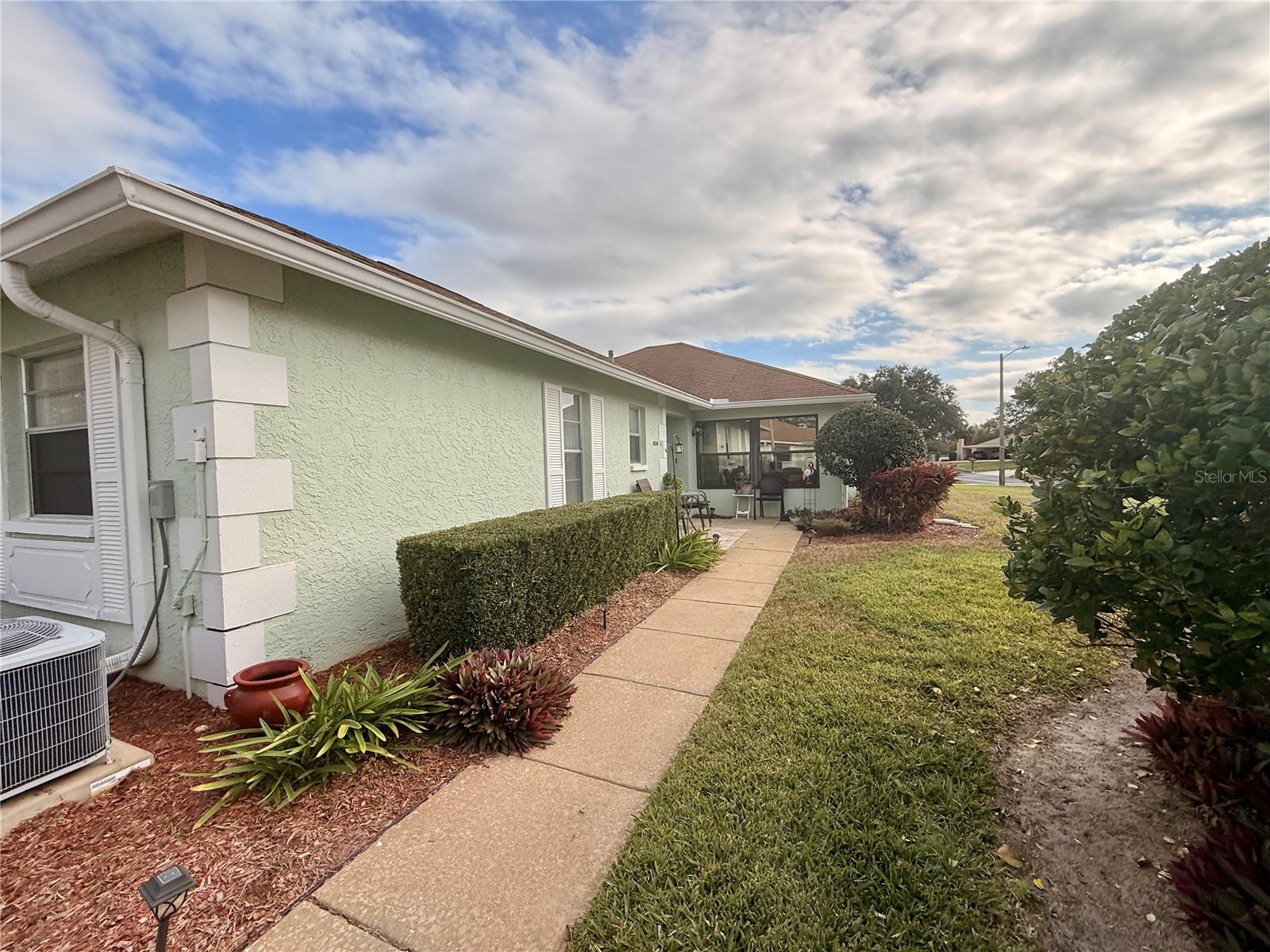 8350 High Point Cir #3 — photo