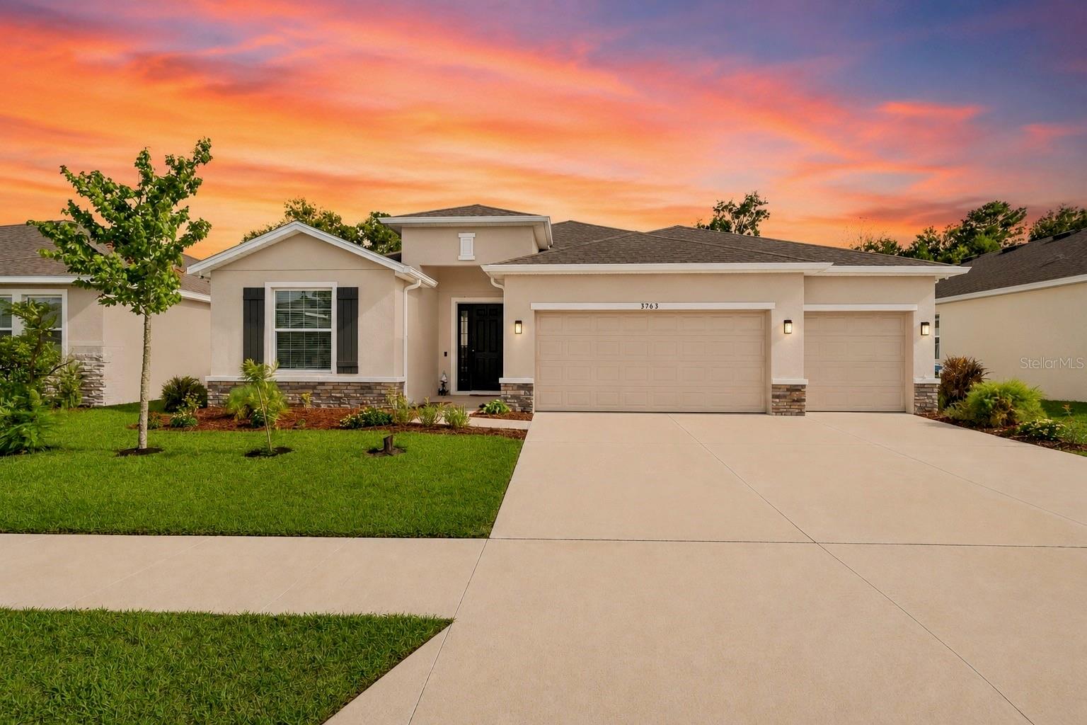 3763 Autumn Amber Dr — photo