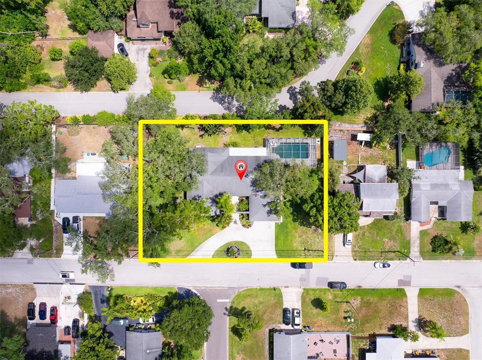 1350 Fairway Dr — photo