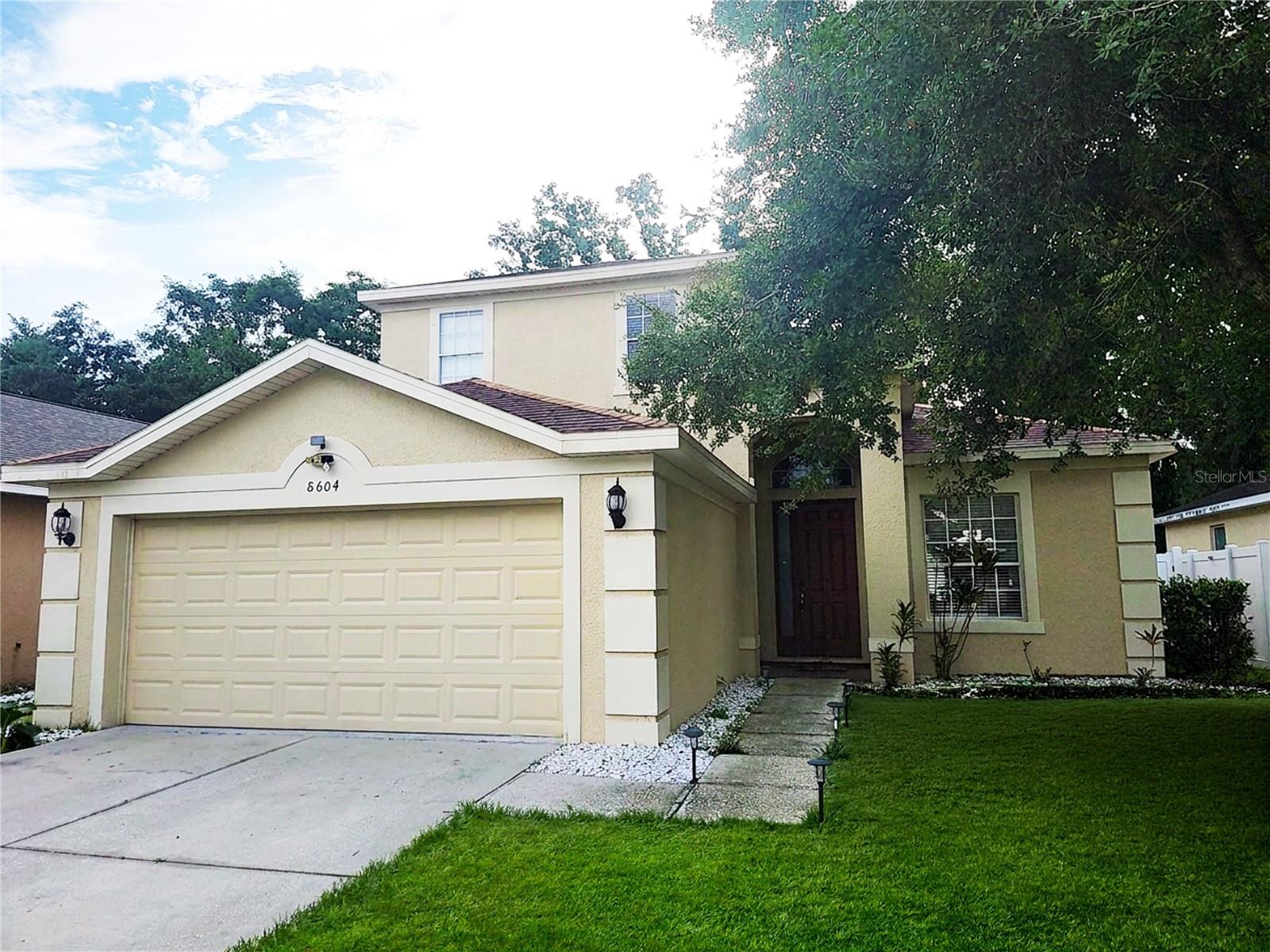 8604 Tidal Breeze Dr — photo