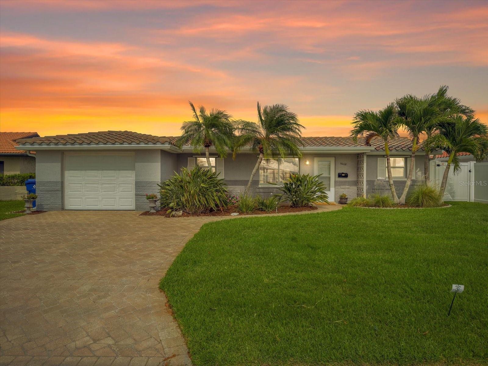 5008 Dory Dr — photo