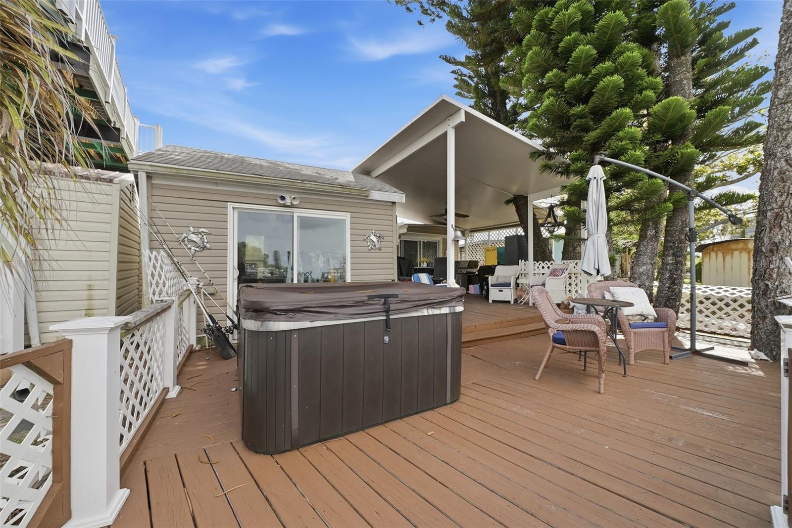 6439 Tower Dr — photo