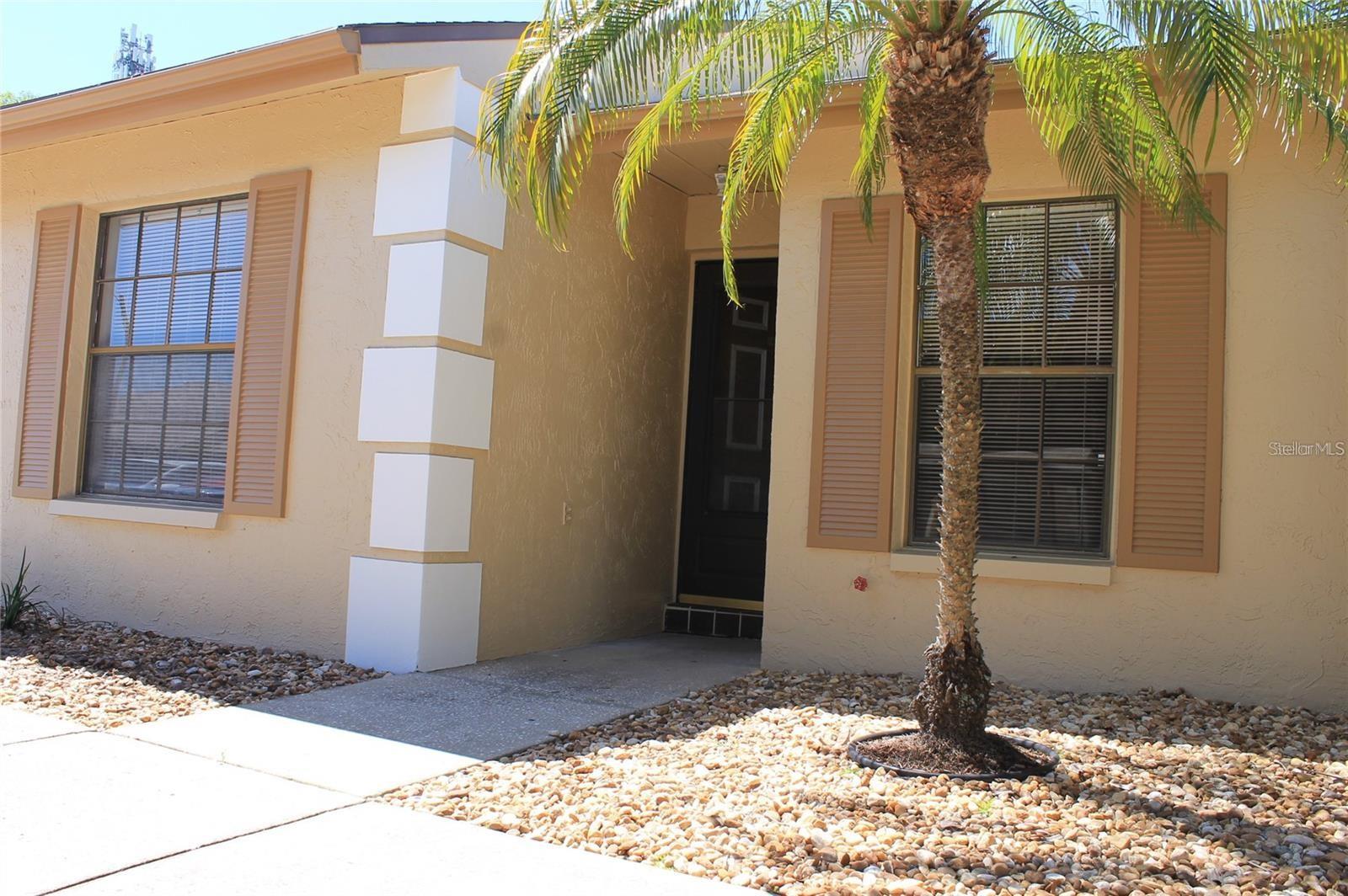 4752 Sunny Loop — photo