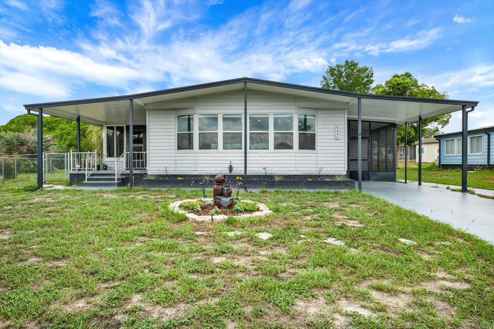 8431 Moonlight Ave — photo