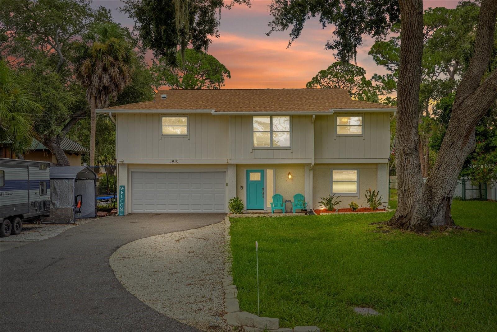 1410 Riverside Dr — photo