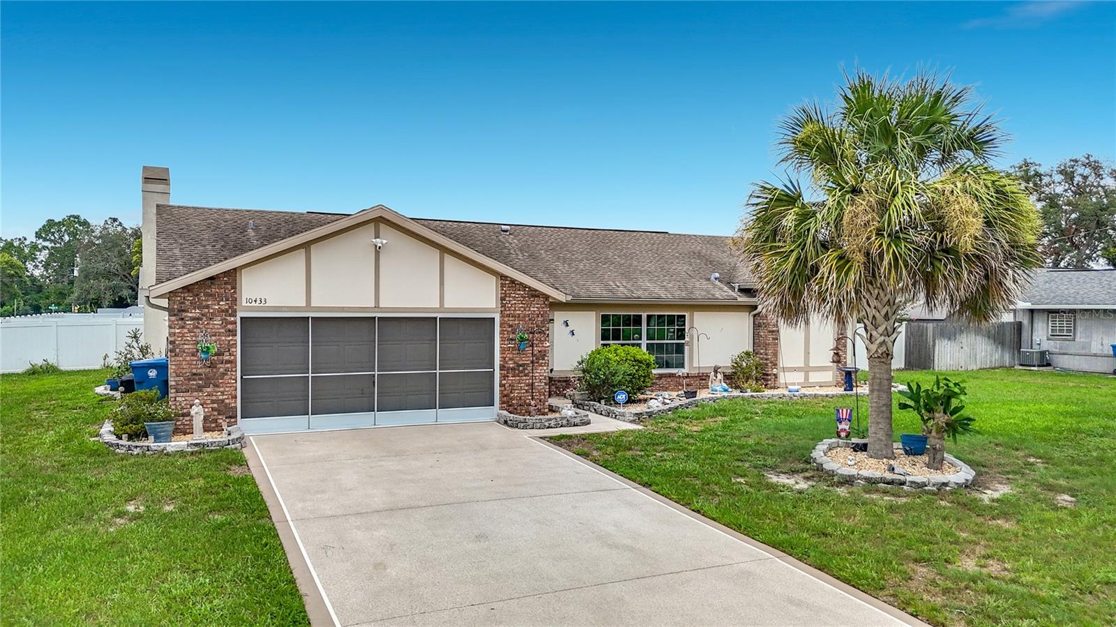 10433 Dunkirk Road, Spring Hill, FL 34608 — photo 2