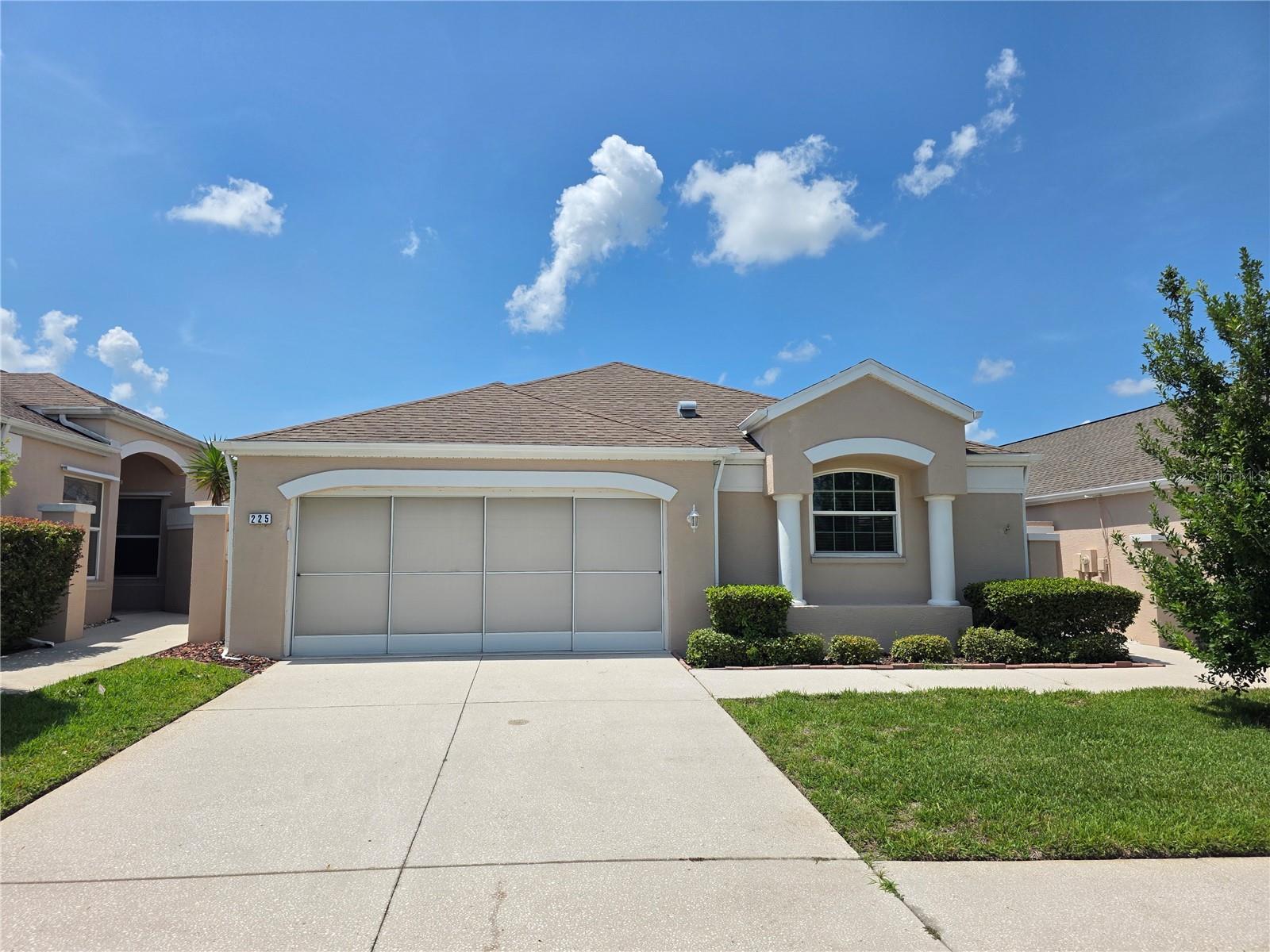 225 Royal Palm Way — photo