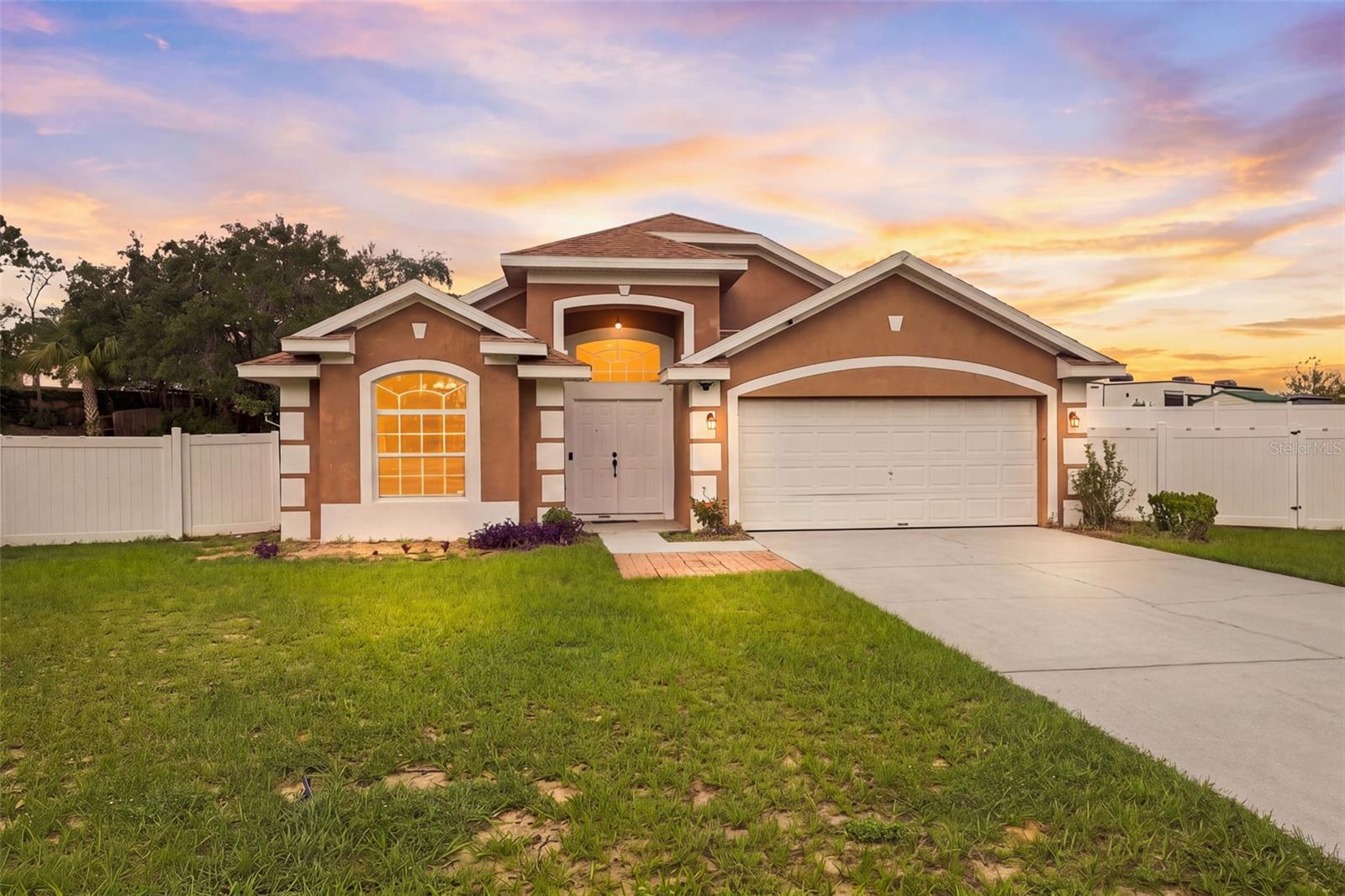 2247 Majestic Eagle Cir — photo