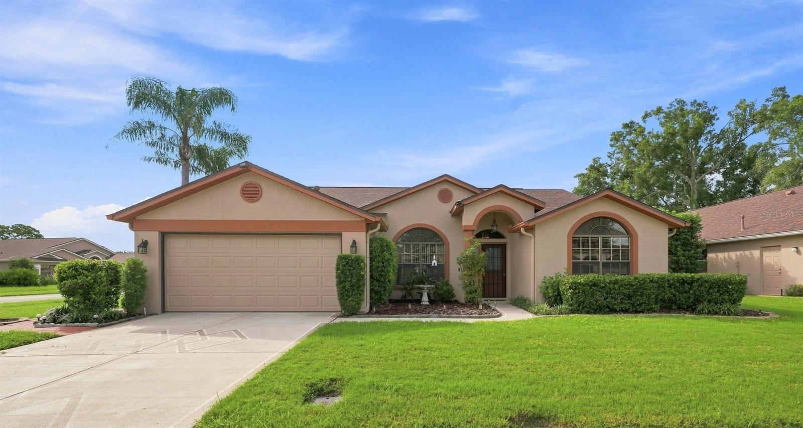 9324 Creekside Ct — photo