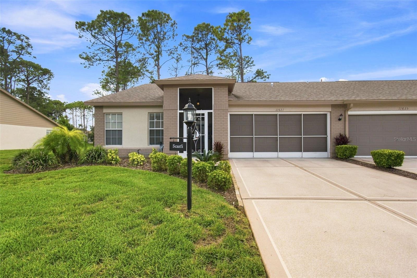 11621 Baronwood Ct — photo