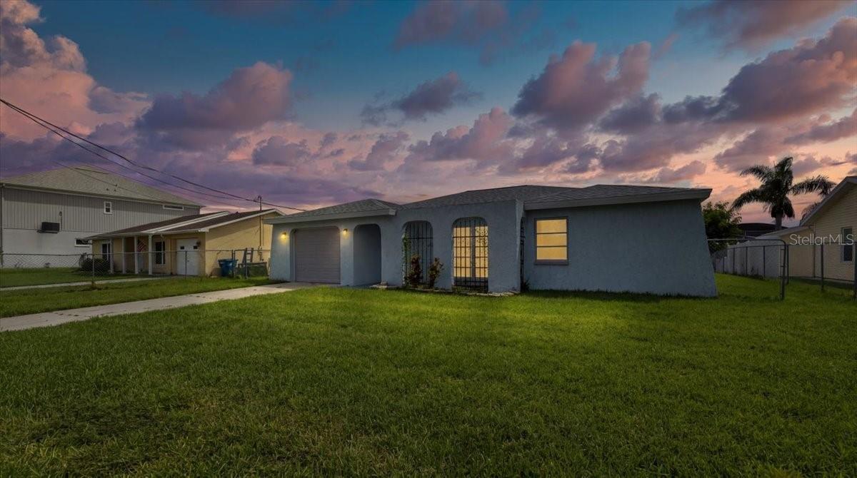 4284 Columbus Dr — photo