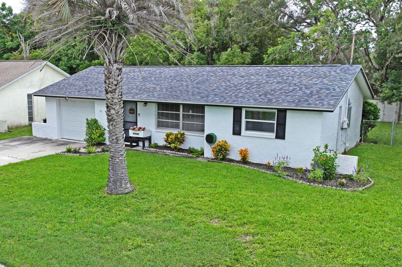 15915 Villa Dr — photo