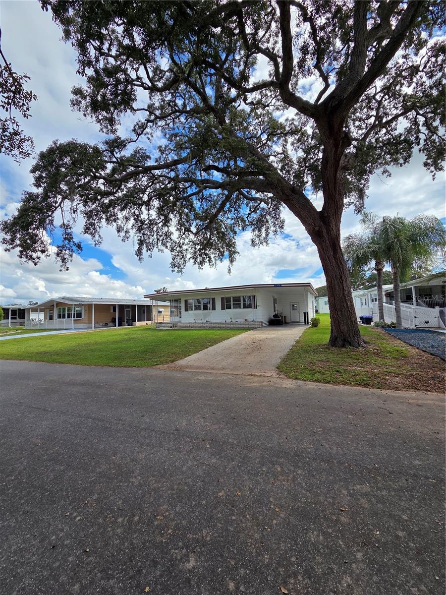 7478 Western Circle Dr — photo