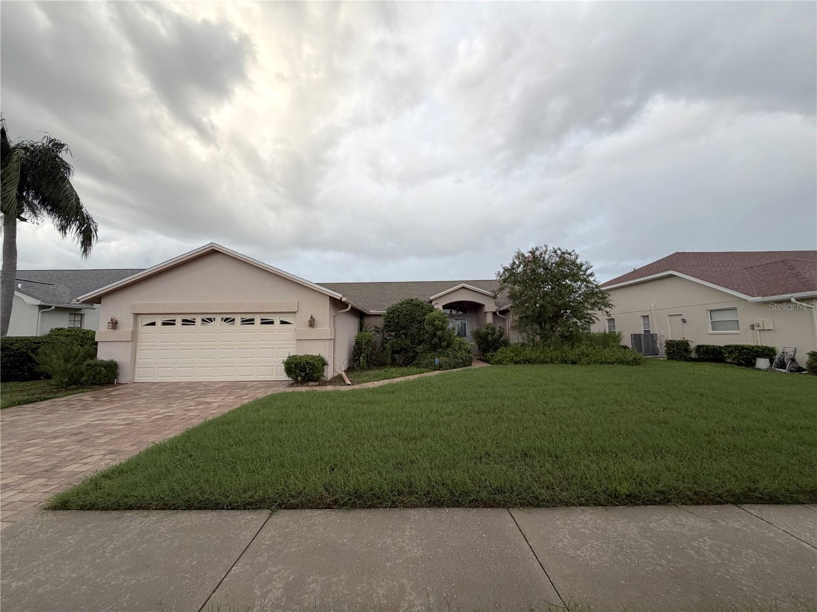 8417 Danbury Ln — photo