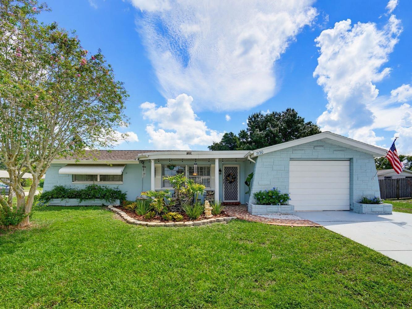 7130 Hollybay Rd — photo