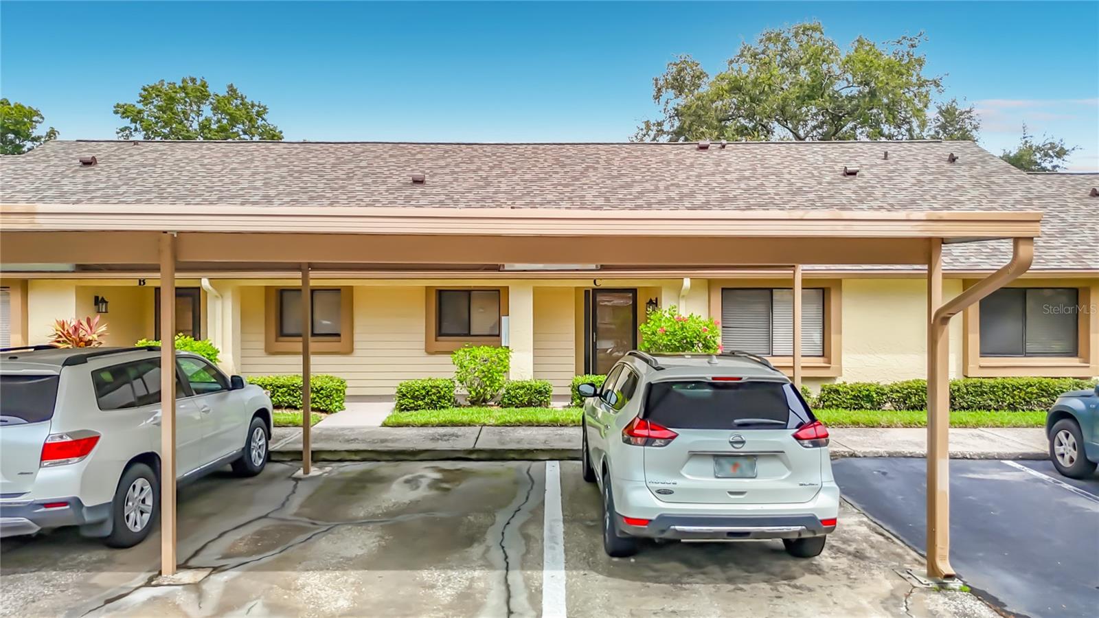 2546 Oakleaf Ln #35C — photo