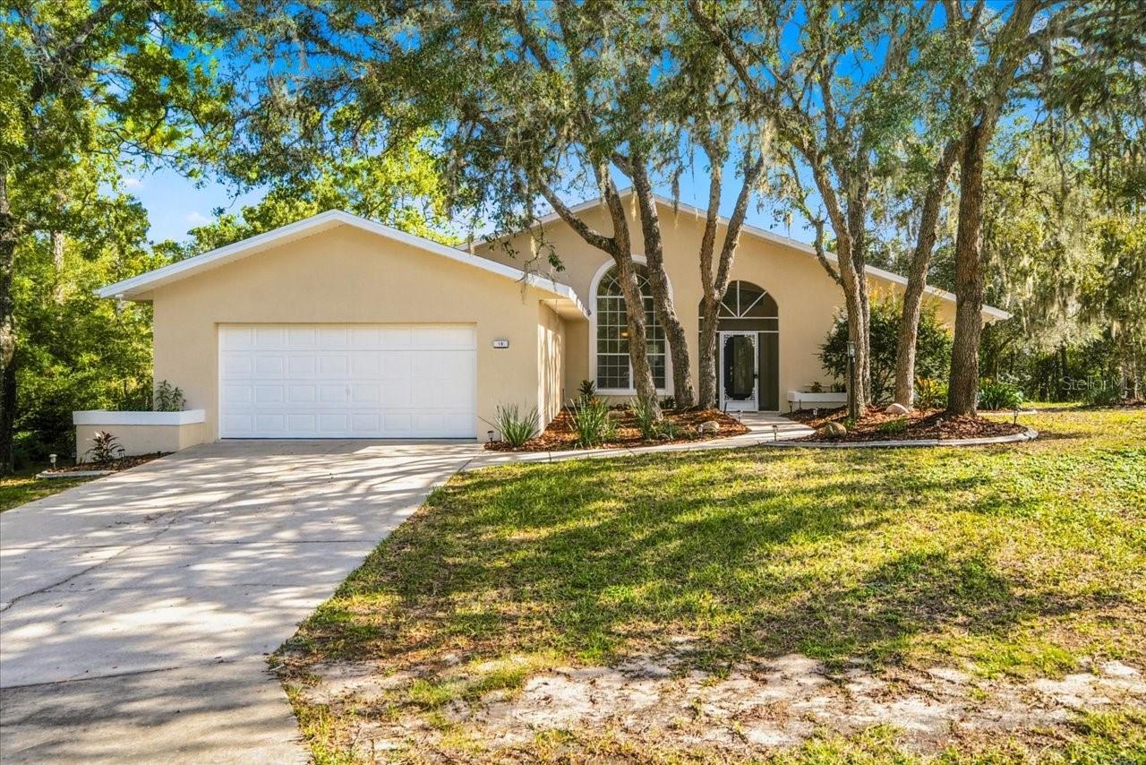 18 Dahlia Ct S — photo