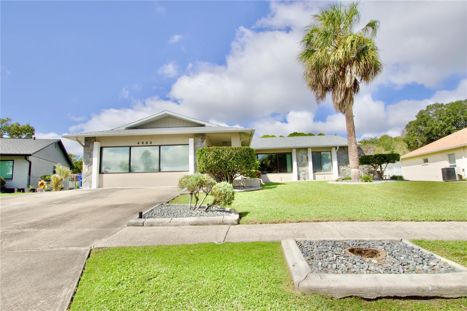 4663 Swallowtail Dr — photo