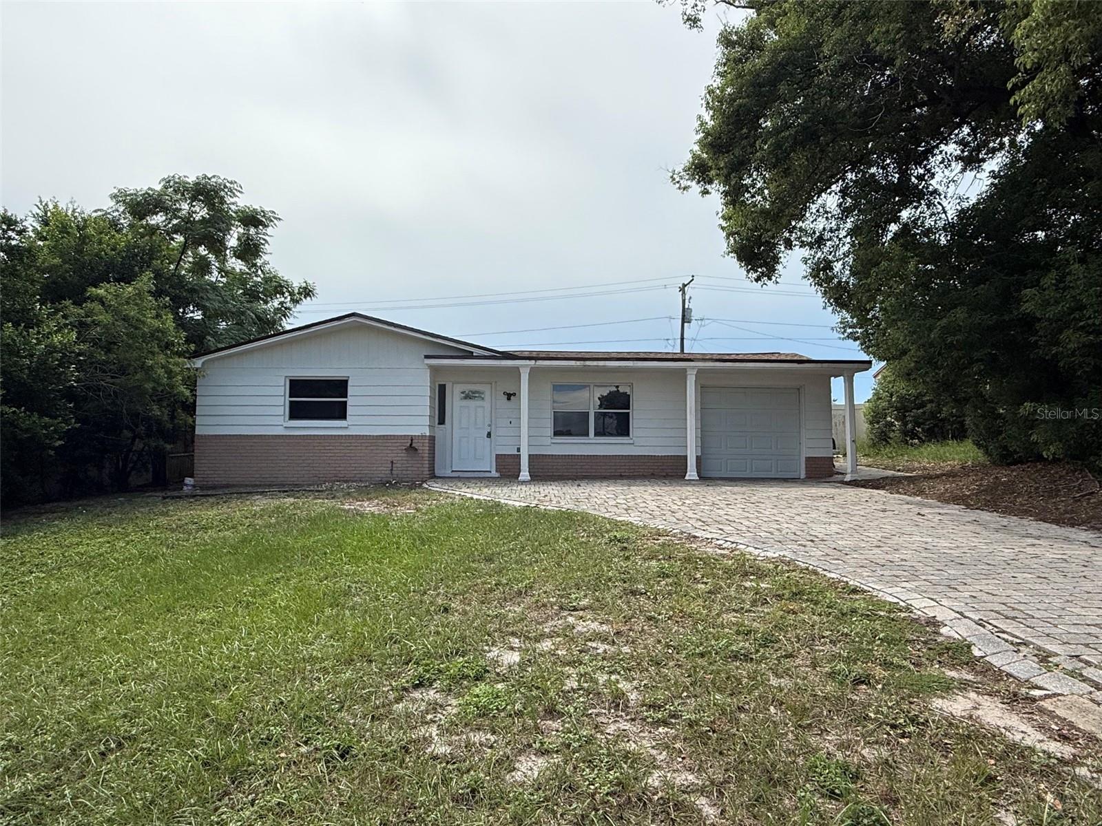 4306 Beacon Square Dr — photo
