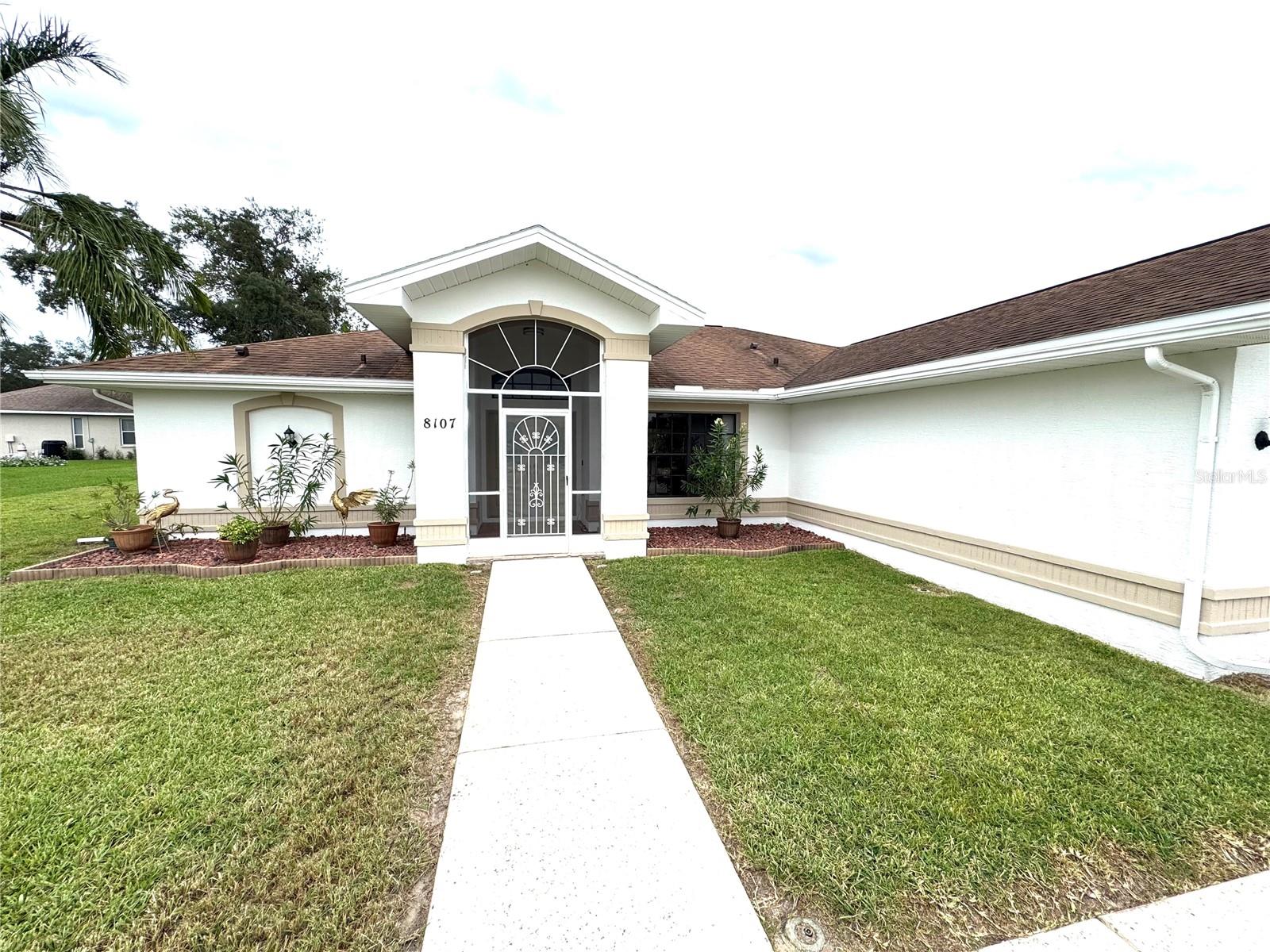 8107 Tedburn Park — photo