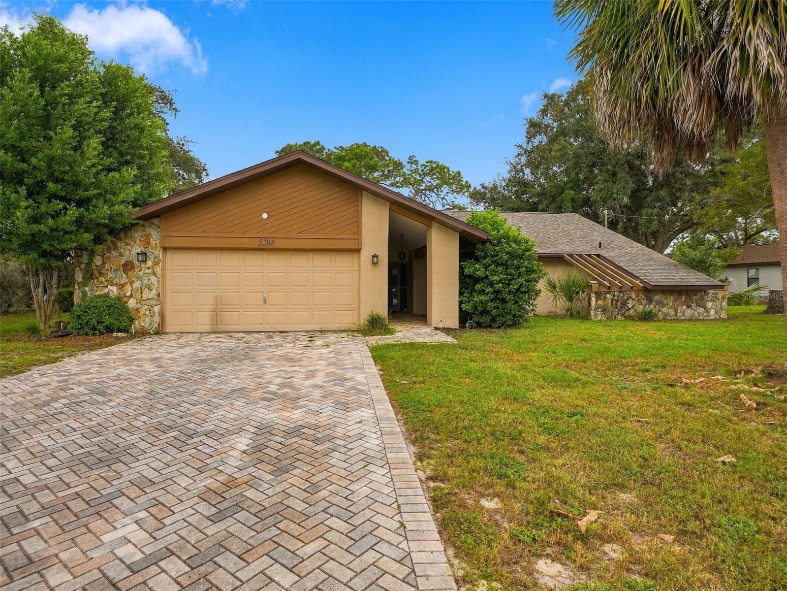 5298 Florentine Ct — photo