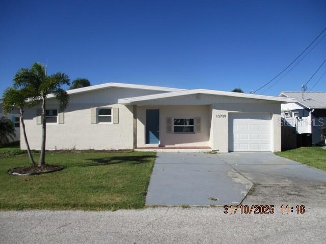 13739 Coco Ave — photo