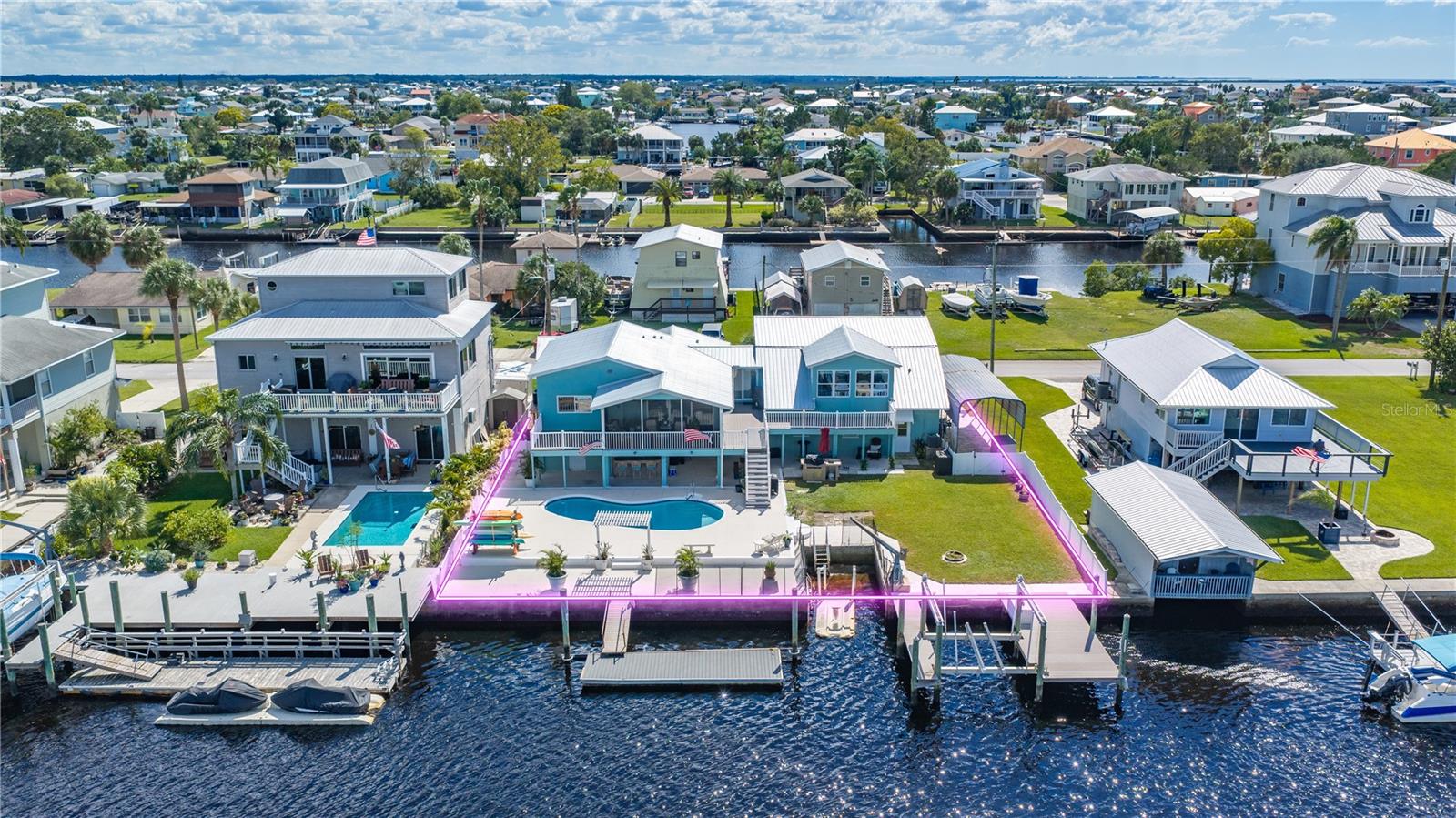 3337 Mangrove Dr — photo