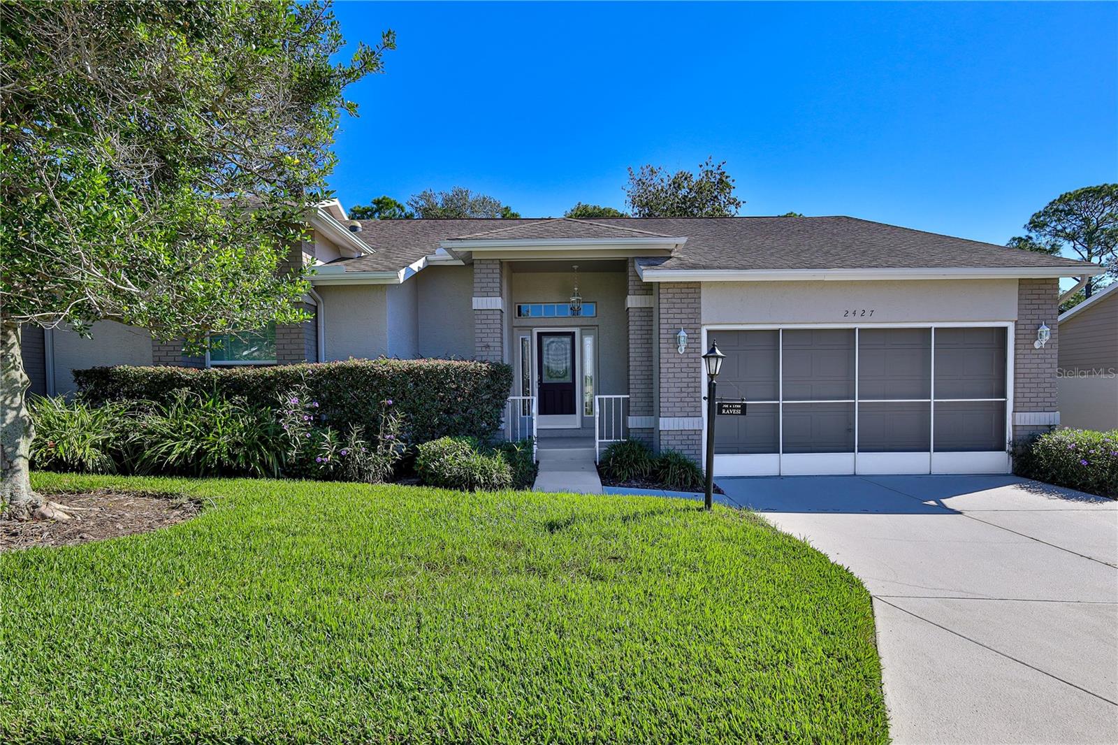 2427 Hidden Trail Dr — photo