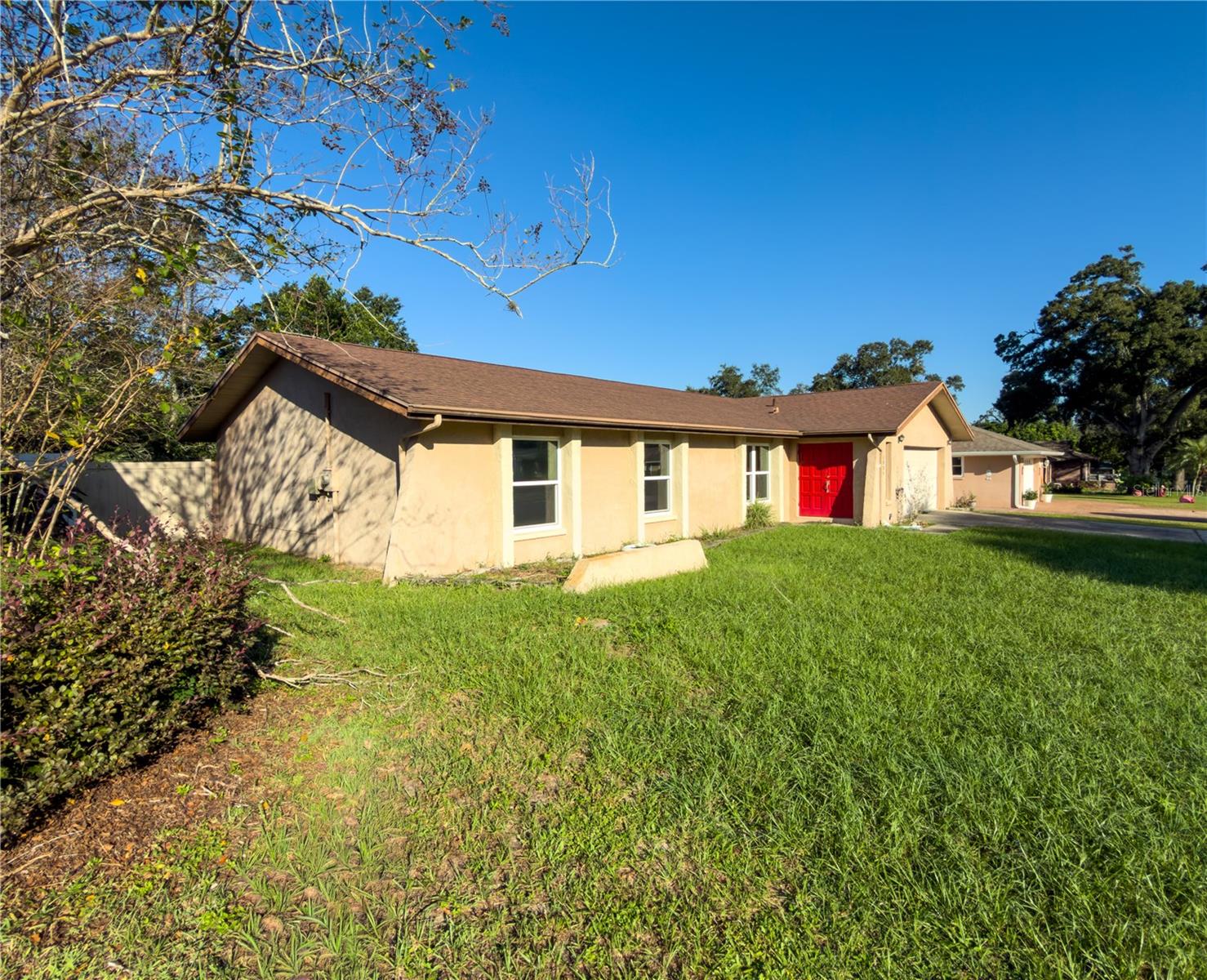 1804 Orange Hill Dr — photo