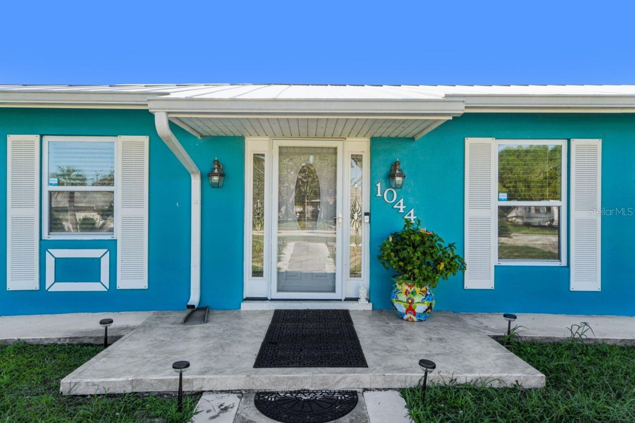 1044 Savoy Ct — photo