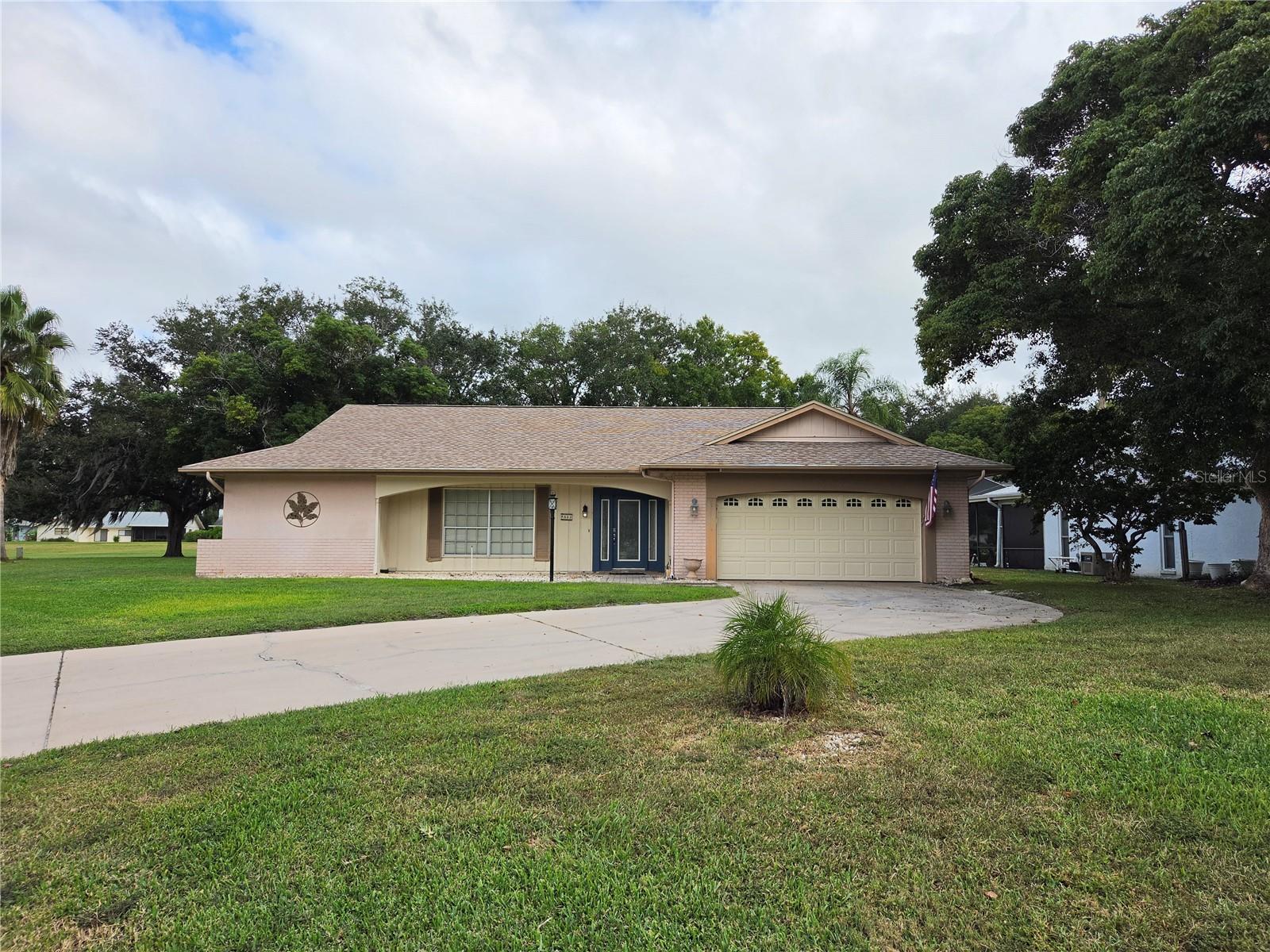 7613 Sundown Ct — photo