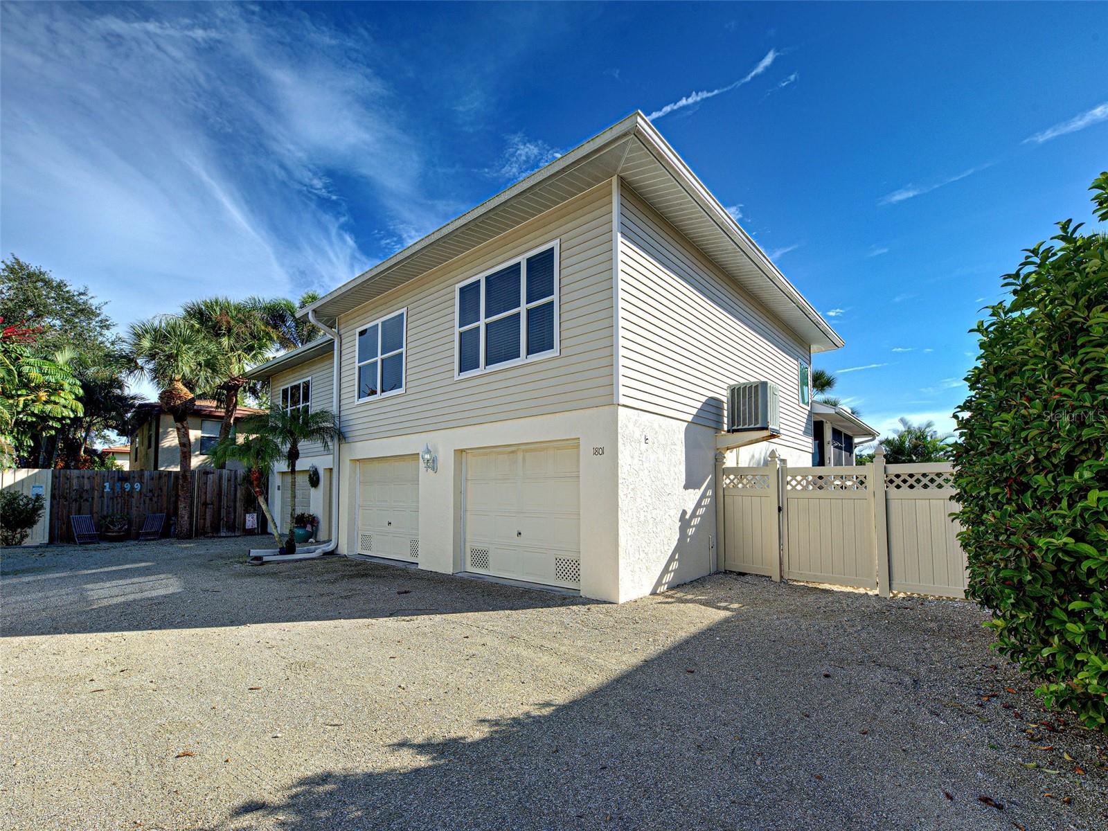 1801 Highland Road — photo