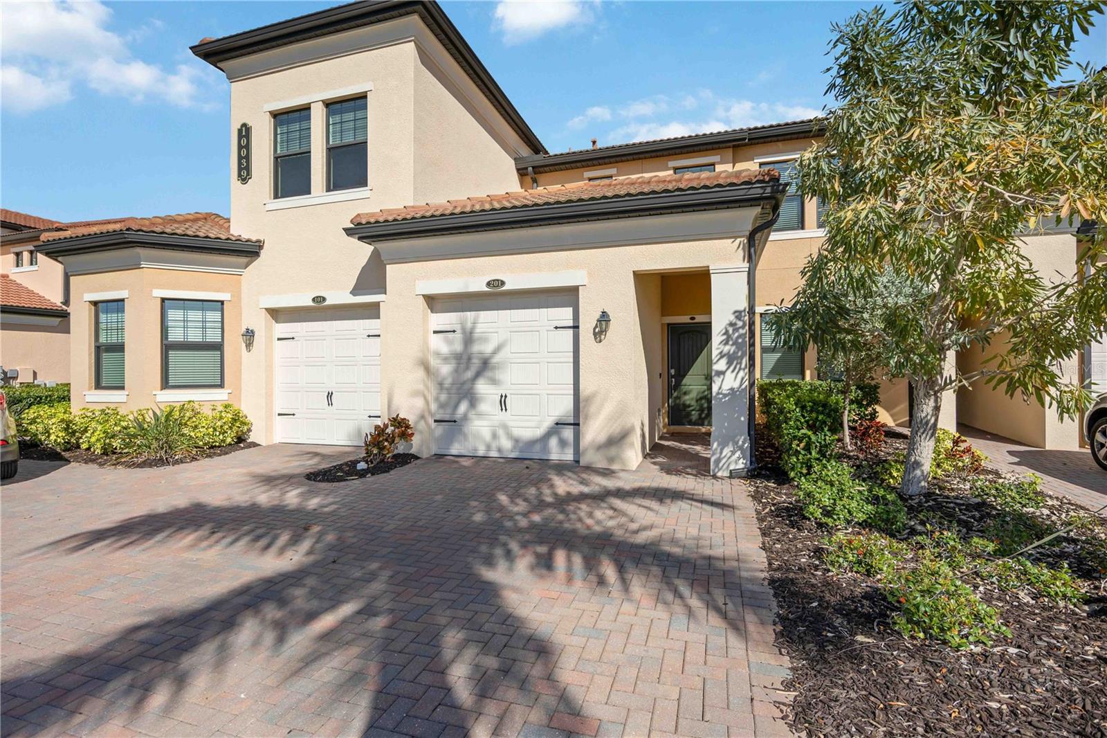 10039 Crooked Creek Drive 201 — photo