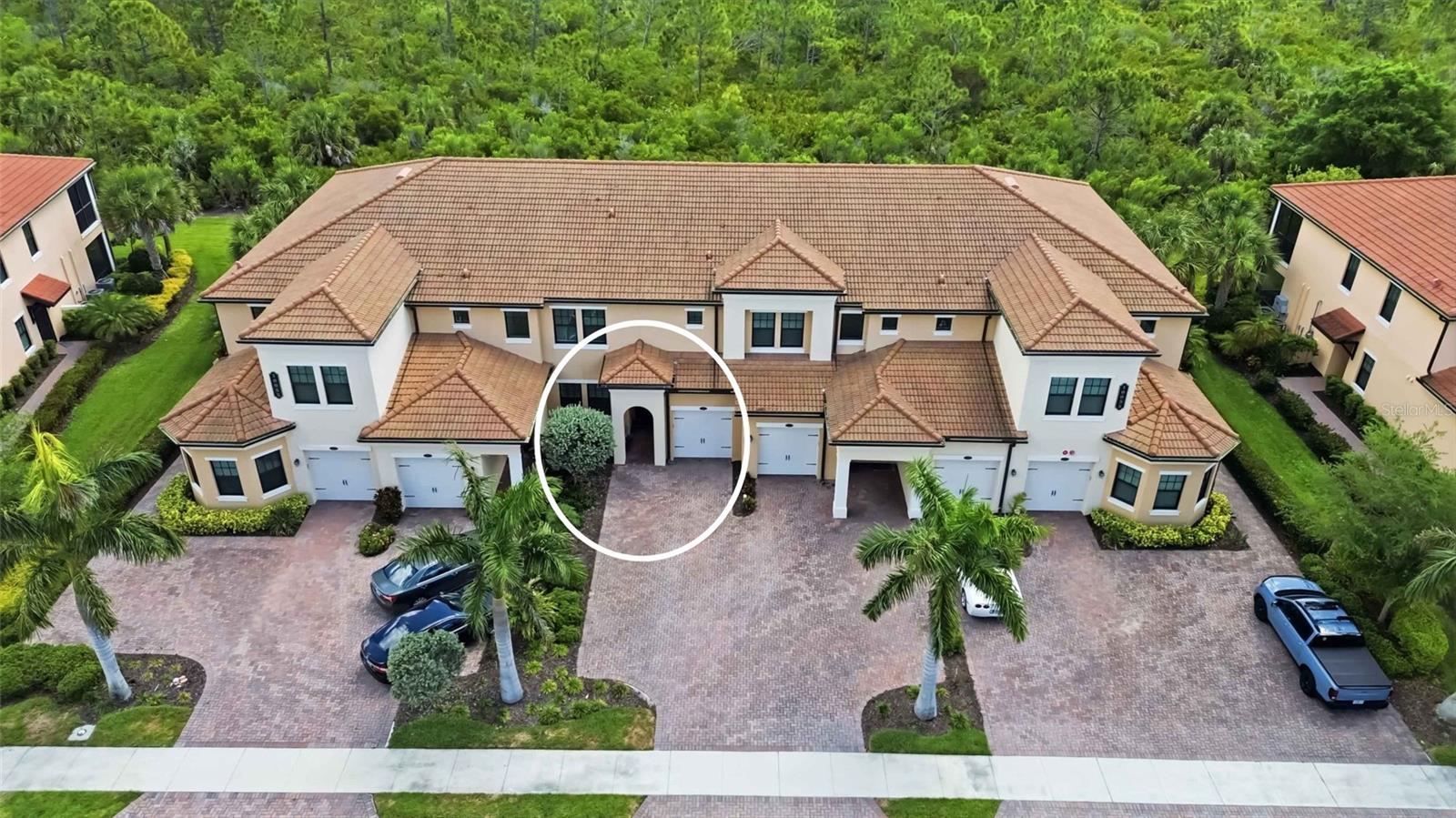 10055 Crooked Creek Drive 102 — photo
