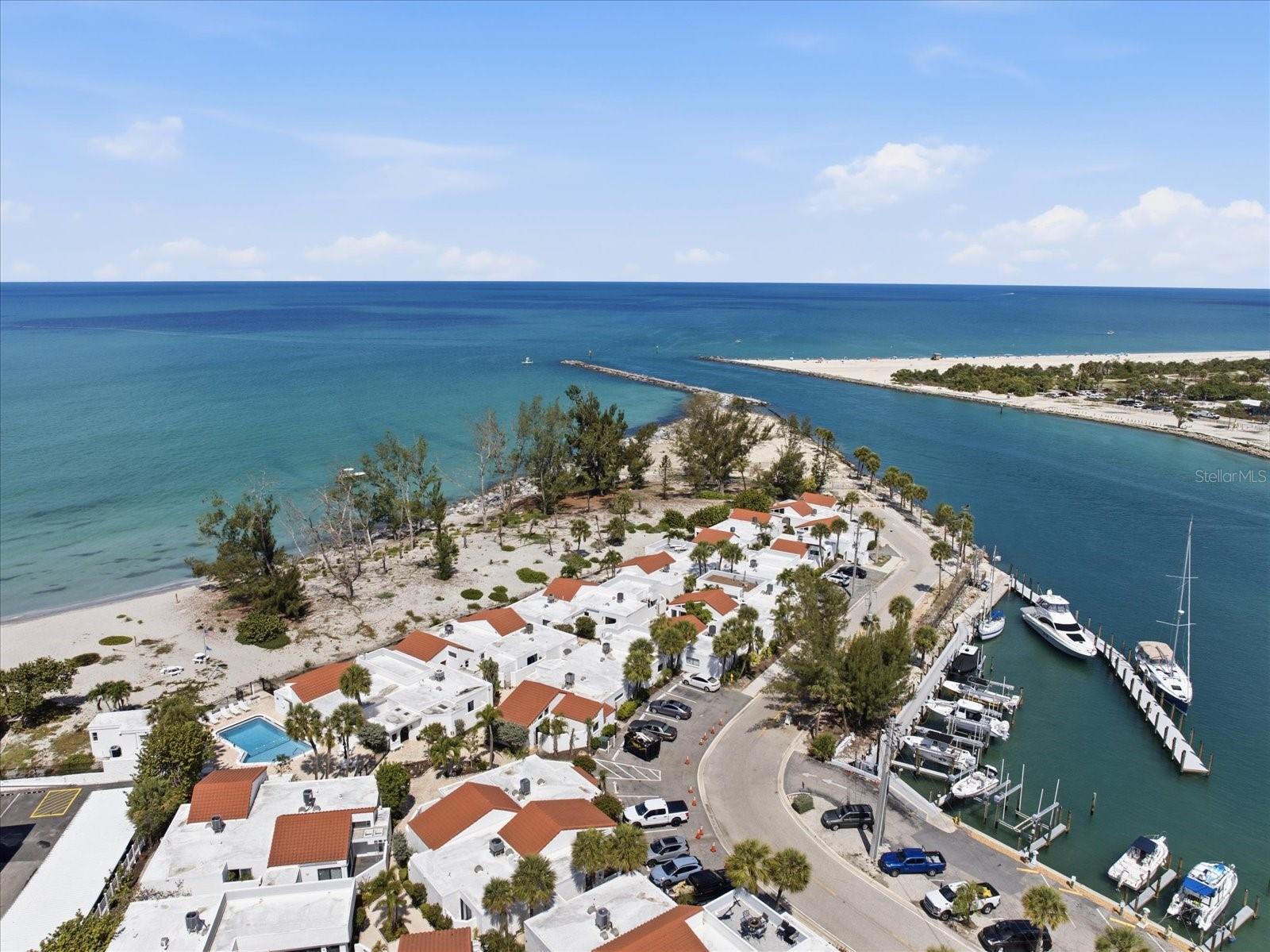 1585 Tarpon Center Drive 20 — photo