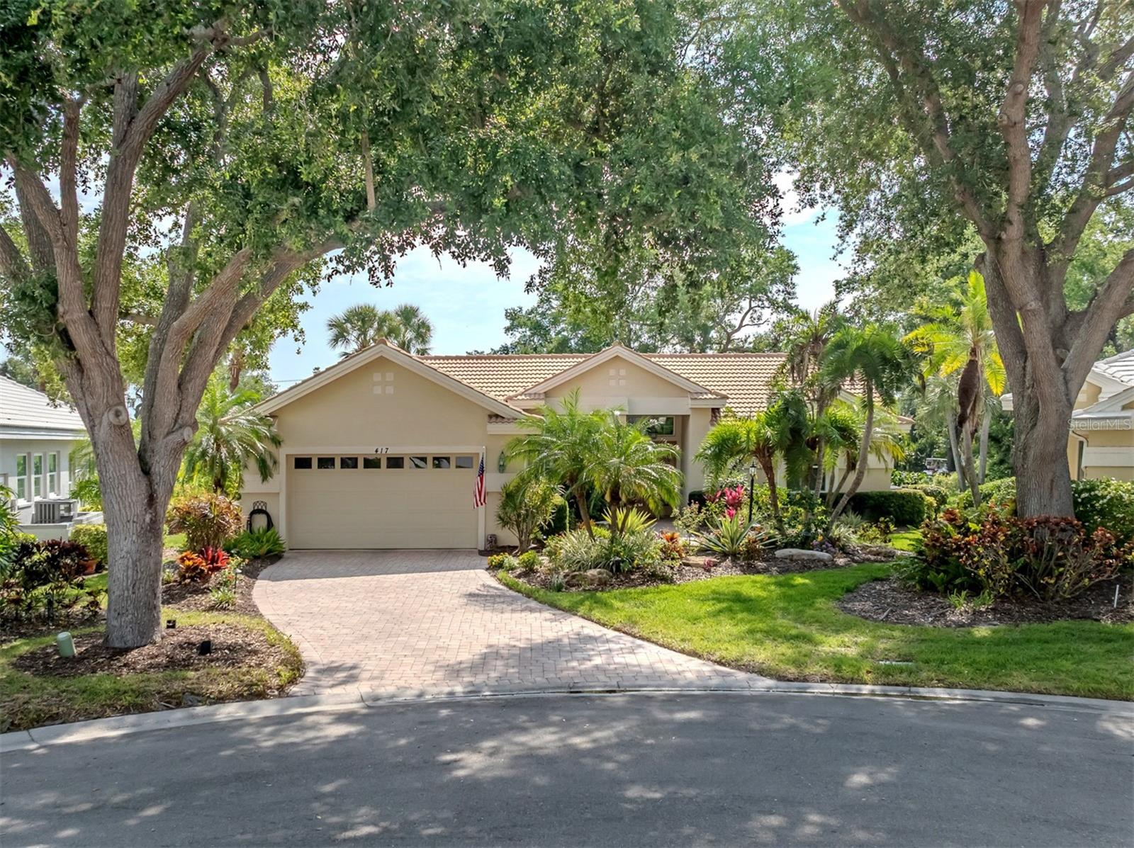 417 Wellington Court — photo