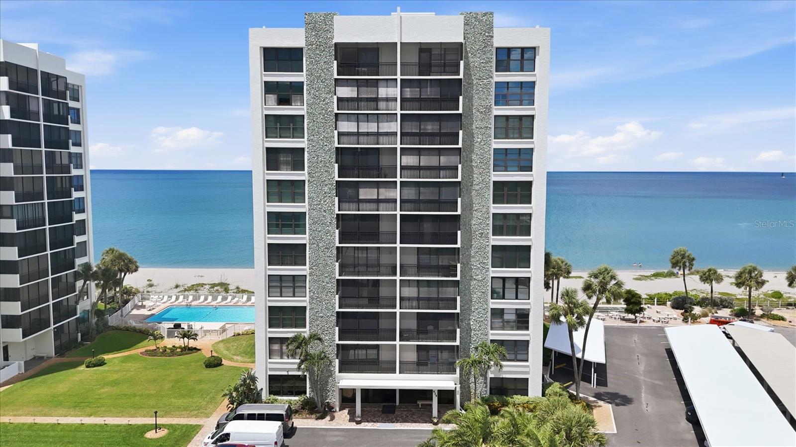 629 Alhambra Road 702 — photo