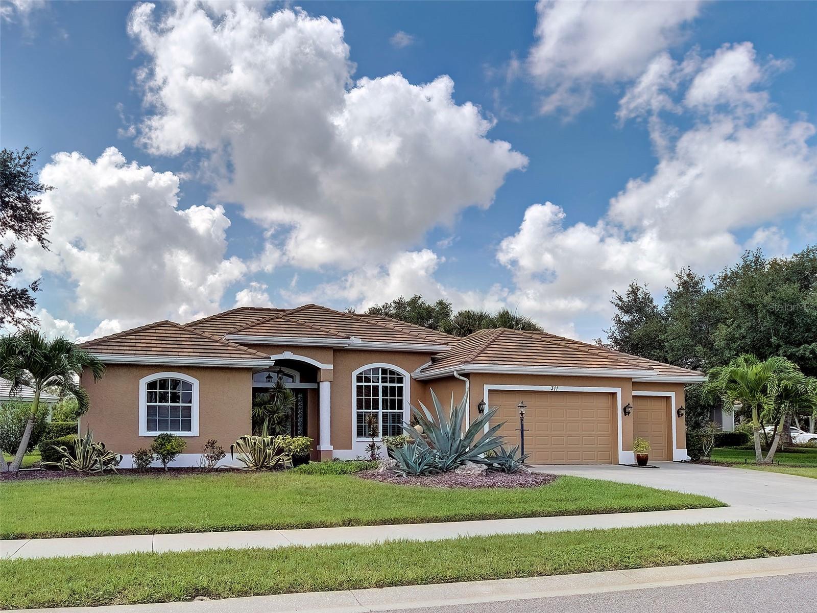 311 Wild Pine Way — photo