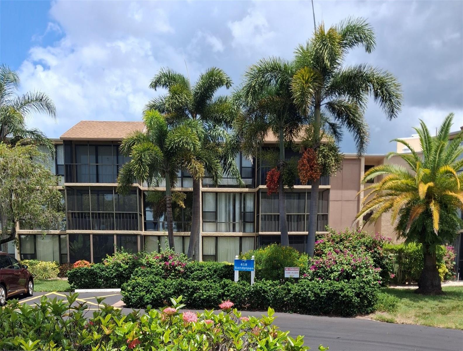 618 Bird Bay Drive S 201 — photo