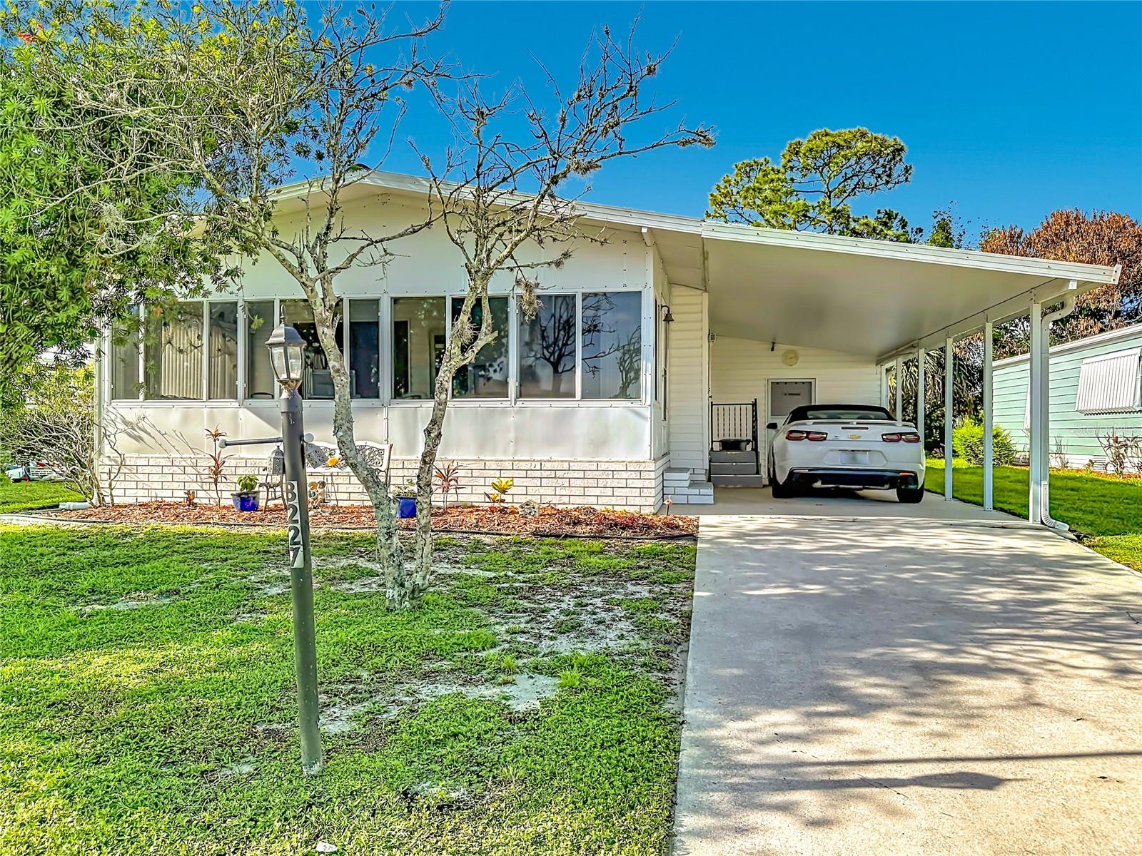 8227 Cinnamon Lane — photo
