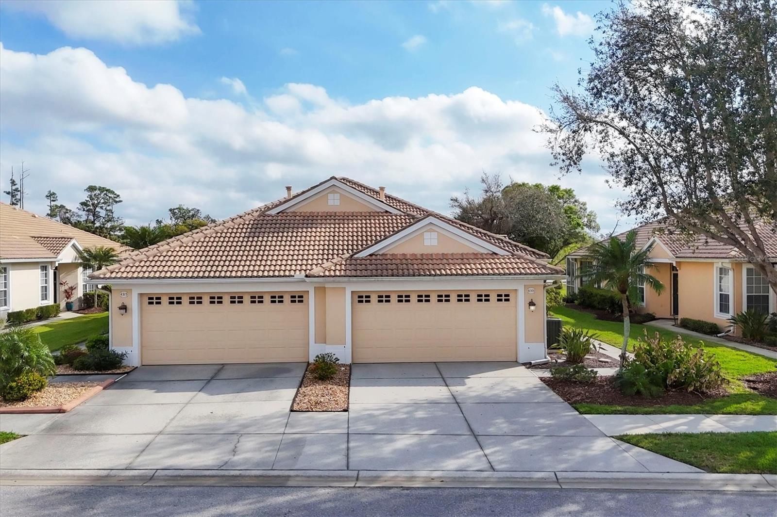 4301 Whispering Oaks Drive — photo
