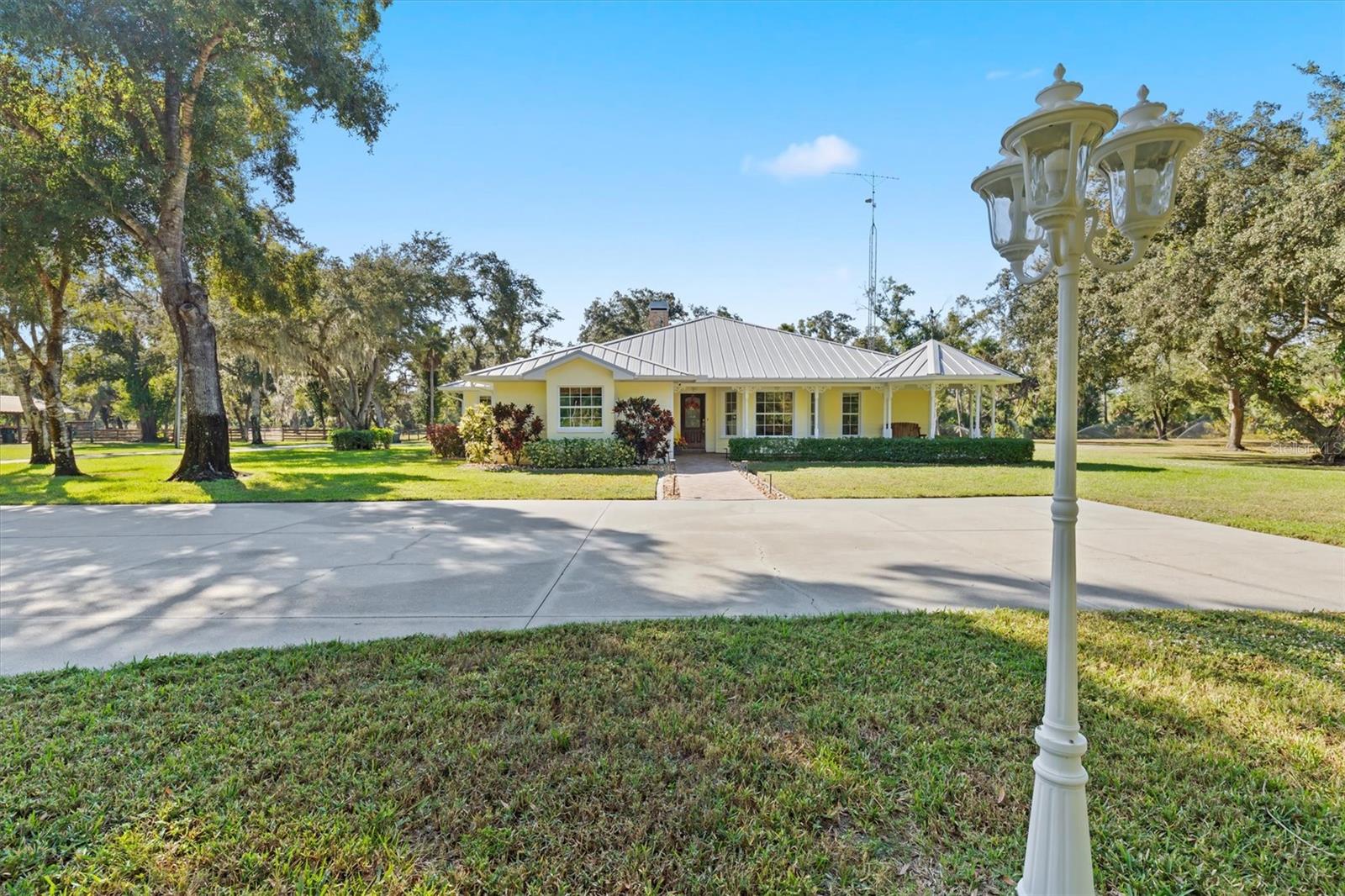 Home in NORTH PORT, FL 34286 — photo 2