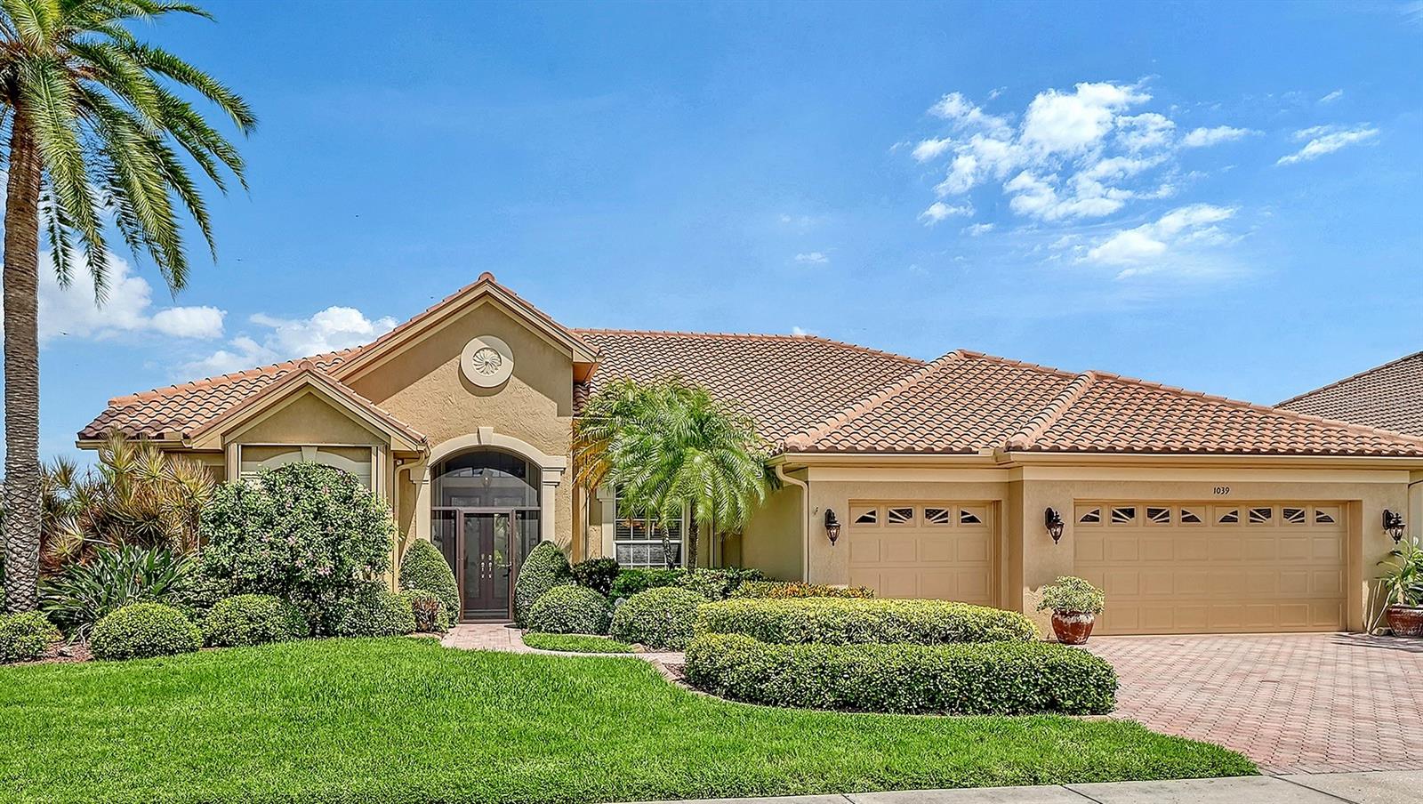 1039 Grouse Way — photo