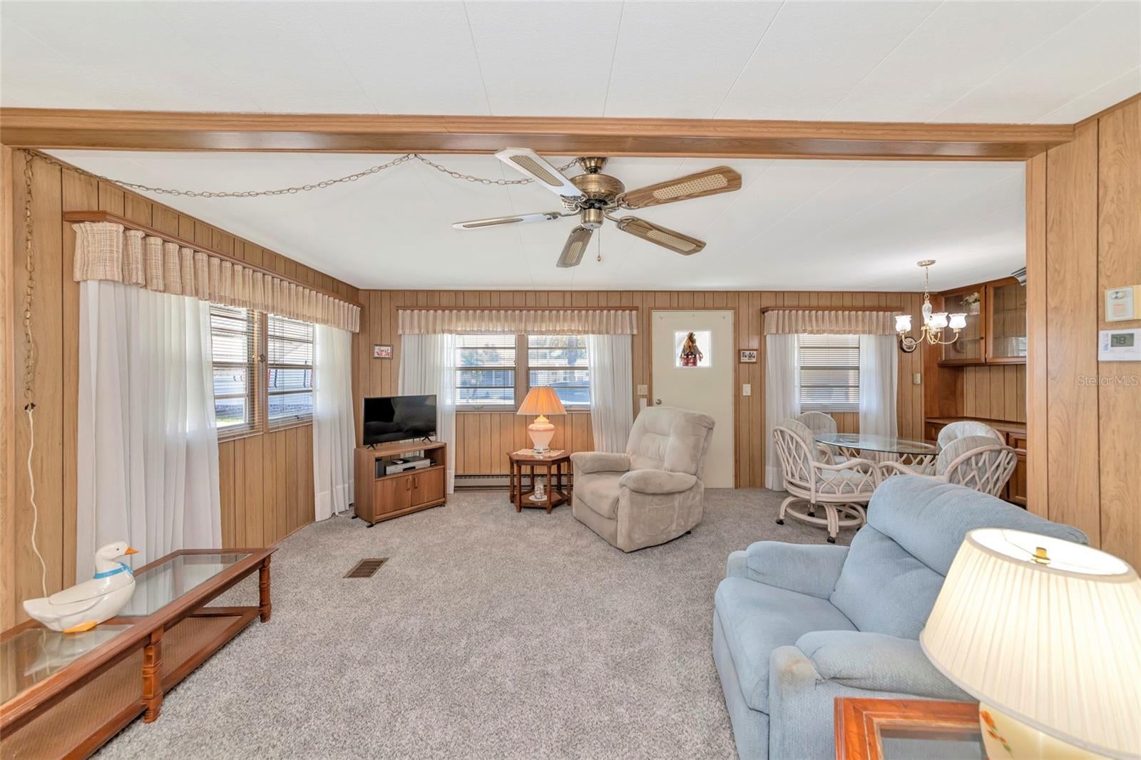 216 OUTER DRIVE E, VENICE, FL 34285 — photo 3