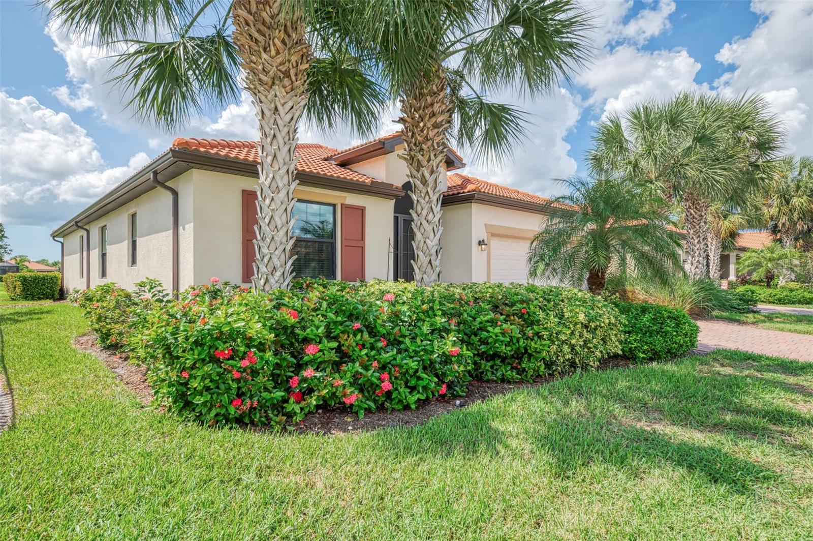 9845 Hilltop Drive — photo